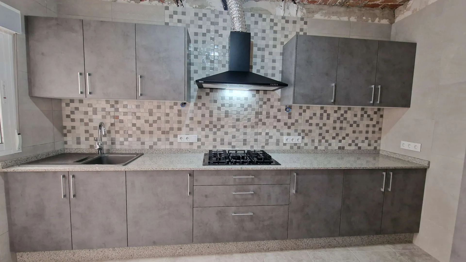 Cocina instalada por DPCM